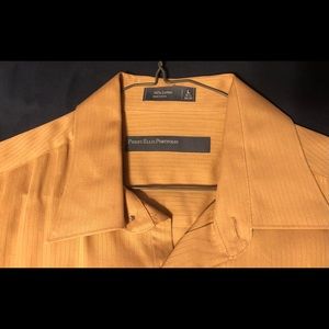 Perry Ellis men’s button down dress shirt